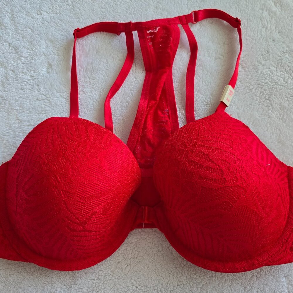 NWT VS PINK lightly lined Lace front closure racerback bra 34D Red